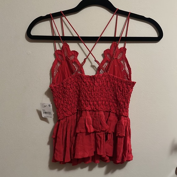Intimately Free People Adella Cami Top NWT - Cherry Red π - Picture 2 of 2